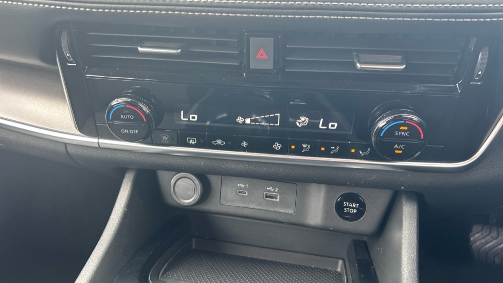 Nissan X-Trail 1.5 E-Power 204 Acenta Premium 5dr Xtronic Hybrid Station Wagon - Image 36