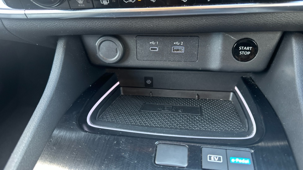 Nissan X-Trail 1.5 E-Power 204 N-Connecta 5dr Xtronic Hybrid Station Wagon - Image 32