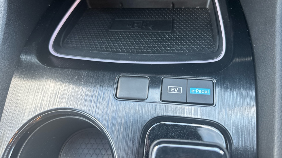 Nissan X-Trail 1.5 E-Power 204 N-Connecta 5dr Xtronic Hybrid Station Wagon - Image 33