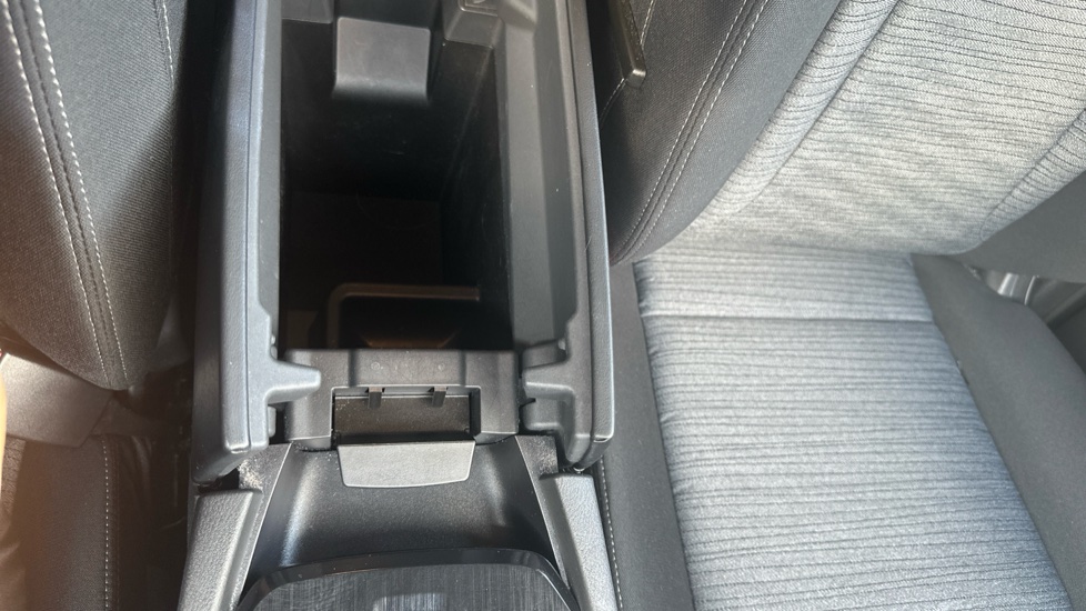 Nissan X-Trail 1.5 E-Power 204 N-Connecta 5dr Xtronic Hybrid Station Wagon - Image 35