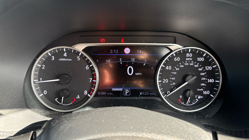 Nissan Juke 1.0 DiG-T 114 N-Connecta 5dr DCT Petrol Hatchback - Image 18