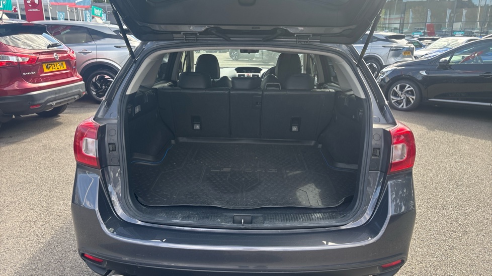 Subaru Levorg 2.0i GT 5dr Lineartronic Petrol Estate - Image 4