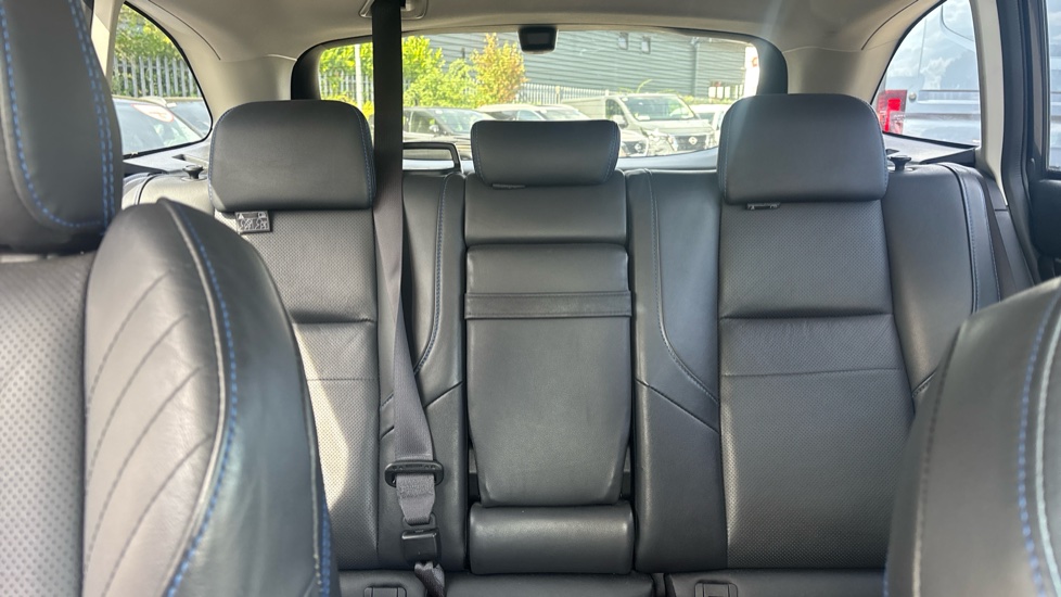 Subaru Levorg 2.0i GT 5dr Lineartronic Petrol Estate - Image 15