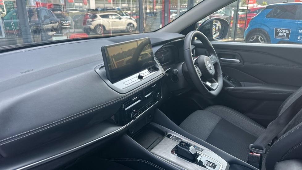 Nissan Qashqai 1.5 E-Power N-Connecta 5dr Auto Hybrid Hatchback - Image 9