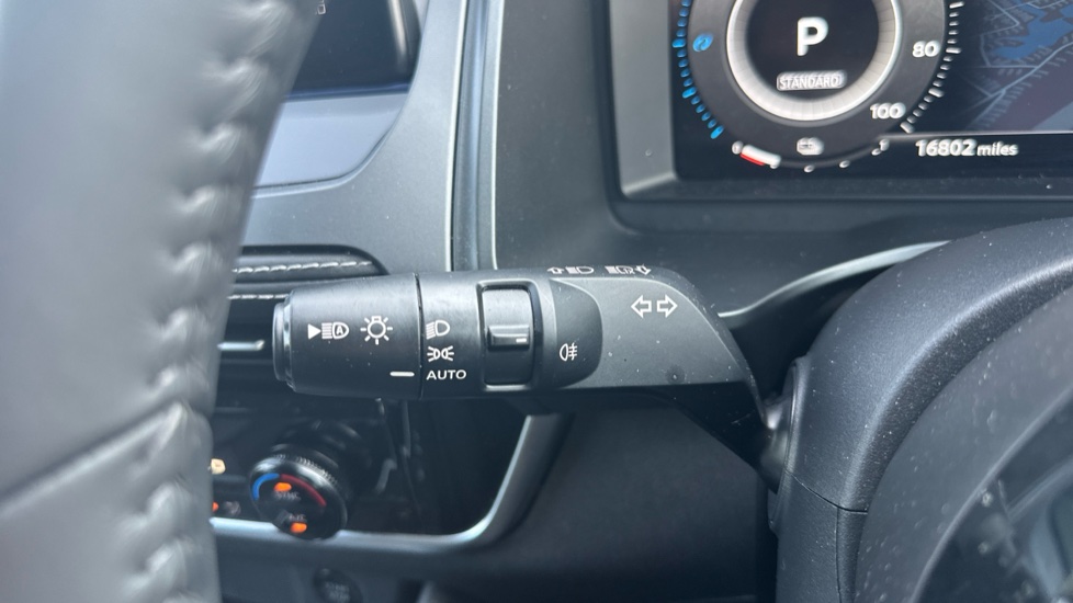 Nissan Qashqai 1.5 E-Power N-Connecta 5dr Auto Hybrid Hatchback - Image 26