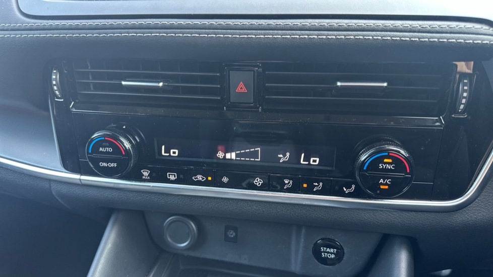 Nissan Qashqai 1.5 E-Power N-Connecta 5dr Auto Hybrid Hatchback - Image 31