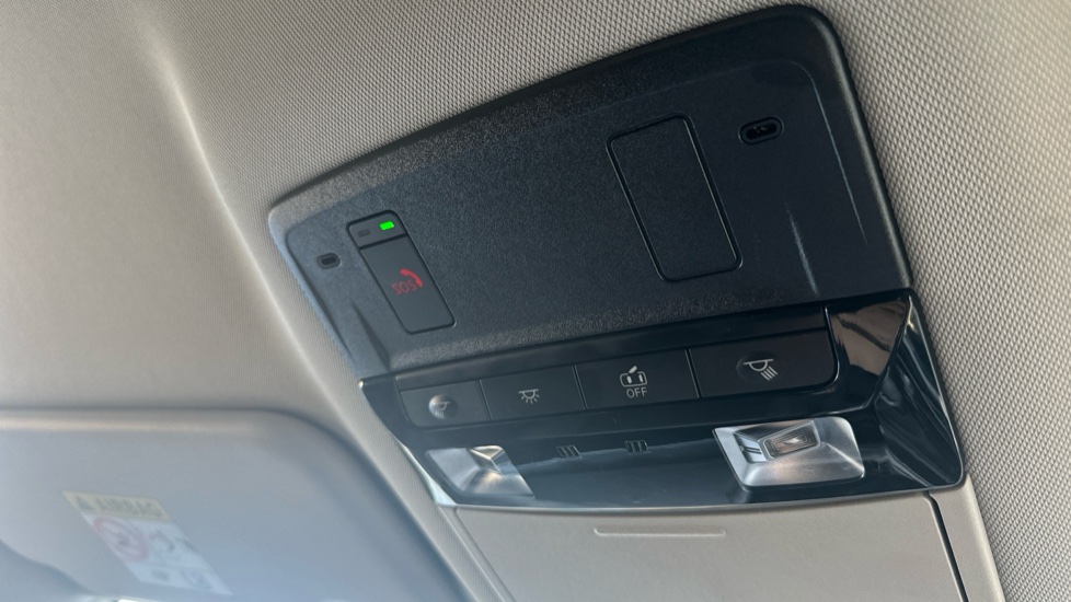 Nissan Qashqai 1.5 E-Power N-Connecta 5dr Auto Hybrid Hatchback - Image 36