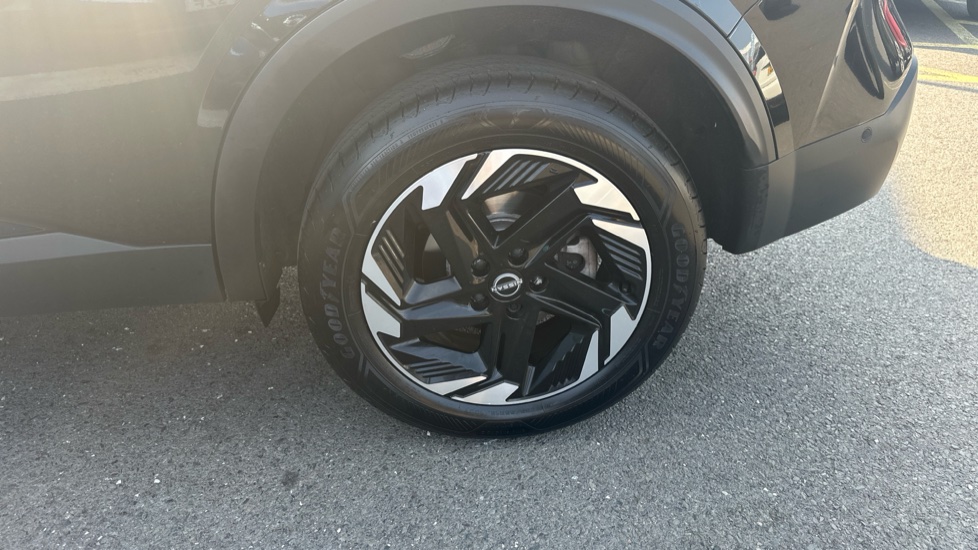 Nissan Qashqai 1.5 E-Power N-Connecta 5dr Auto Hybrid Hatchback - Image 47