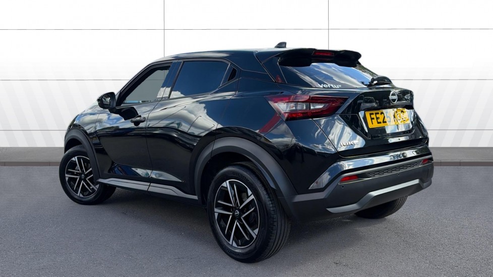 Nissan Juke 1.0 DiG-T N-Connecta 5dr DCT Petrol Hatchback - Image 2