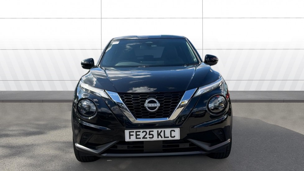 Nissan Juke 1.0 DiG-T N-Connecta 5dr DCT Petrol Hatchback - Image 3
