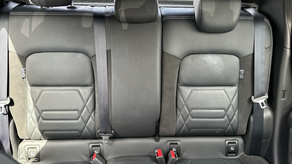 Nissan Juke 1.6 Hybrid Tekna+ 5dr Auto Hybrid Hatchback - Image 15