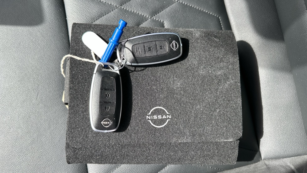 Nissan Juke 1.6 Hybrid Tekna+ 5dr Auto Hybrid Hatchback - Image 19