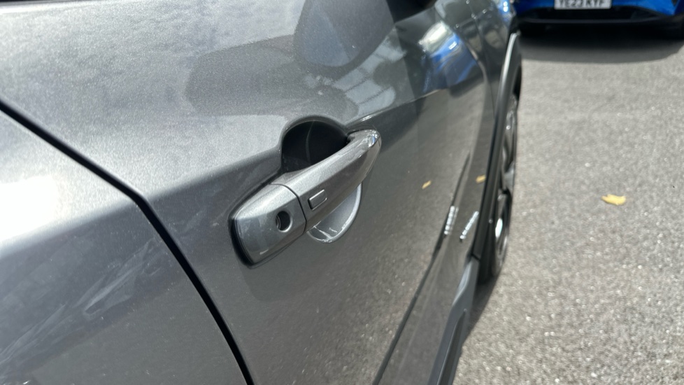 Nissan Juke 1.6 Hybrid Tekna+ 5dr Auto Hybrid Hatchback - Image 20
