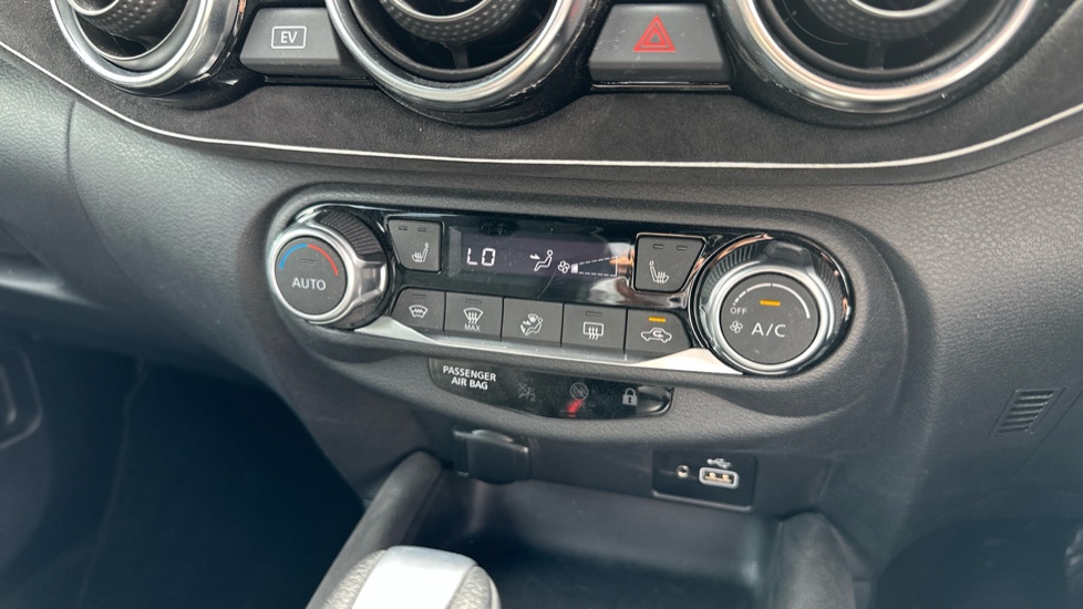 Nissan Juke 1.6 Hybrid Tekna+ 5dr Auto Hybrid Hatchback - Image 35