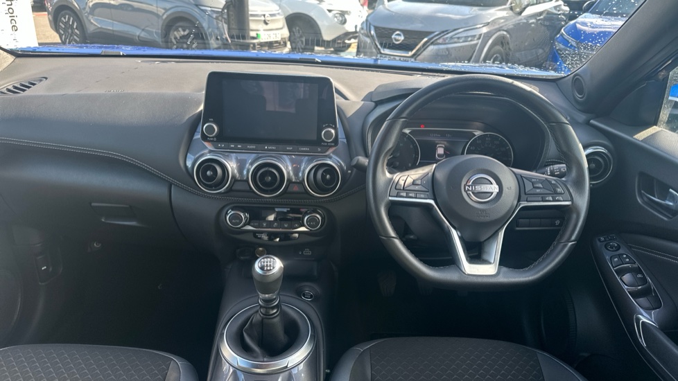 Nissan Juke 1.0 DiG-T 114 N-Connecta 5dr Petrol Hatchback - Image 10