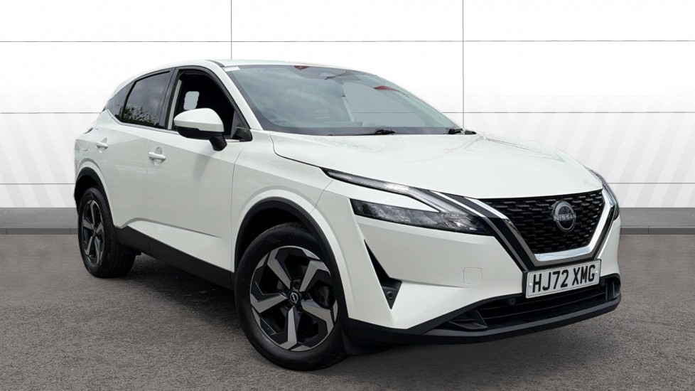 Nissan Qashqai 1.3 DiG-T MH N-Connecta 5dr Petrol Hatchback - Image 1