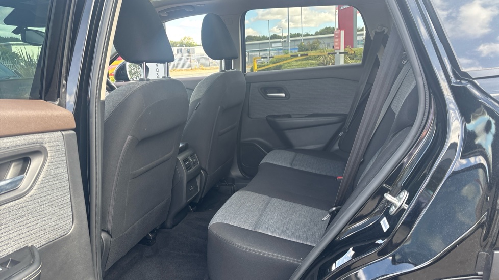 Nissan X-Trail 1.5 E-Power 204 N-Connecta 5dr Xtronic Hybrid Station Wagon - Image 16
