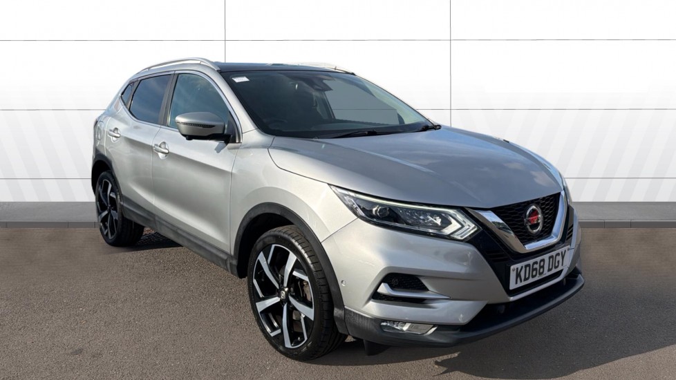 Nissan Qashqai 1.3 DiG-T Tekna 5dr Petrol Hatchback - Image 1