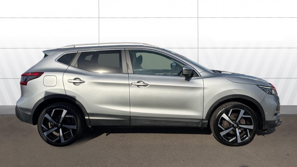 Nissan Qashqai 1.3 DiG-T Tekna 5dr Petrol Hatchback - Image 5
