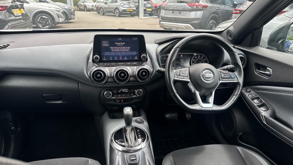 Nissan Juke 1.0 DiG-T Tekna 5dr DCT Petrol Hatchback - Image 10