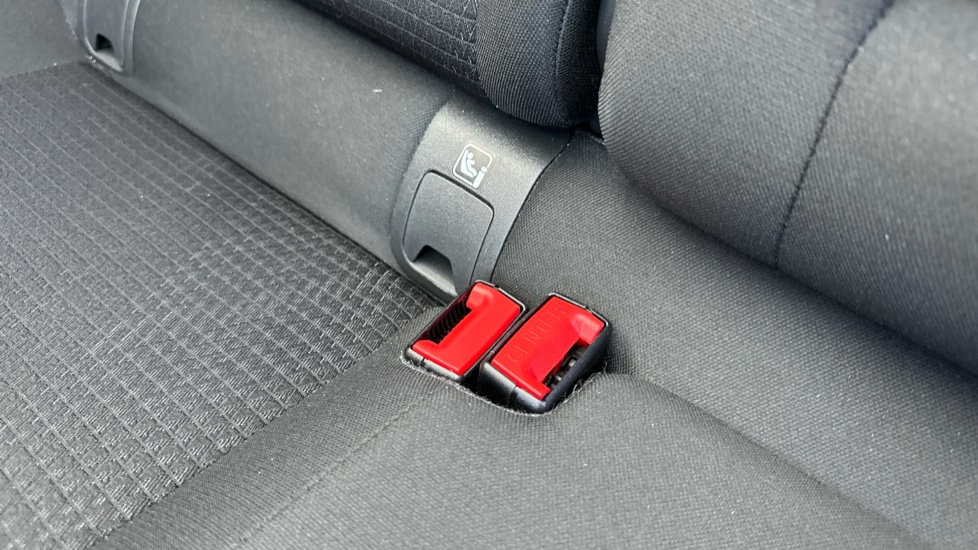 Nissan Qashqai 1.3 DiG-T MH N-Connecta 5dr Petrol Hatchback - Image 17