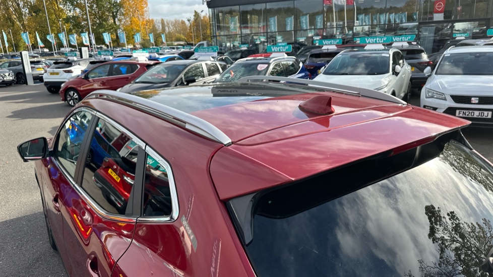 Nissan Qashqai 1.3 DiG-T N-Connecta 5dr Petrol Hatchback - Image 24