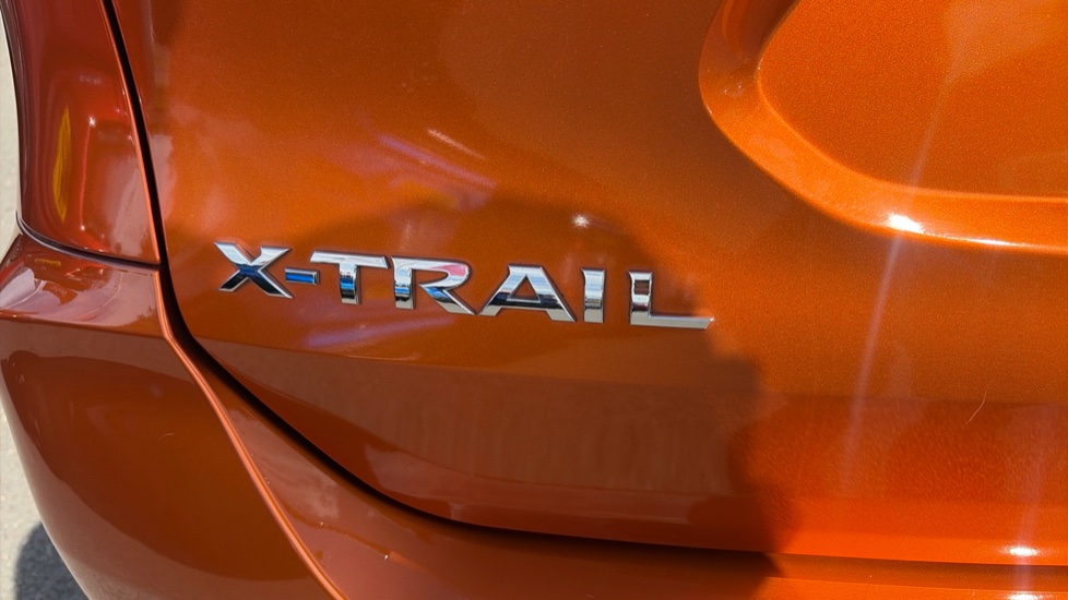 Nissan X-Trail 1.6 DiG-T N-Connecta 5dr Petrol Station Wagon - Image 43