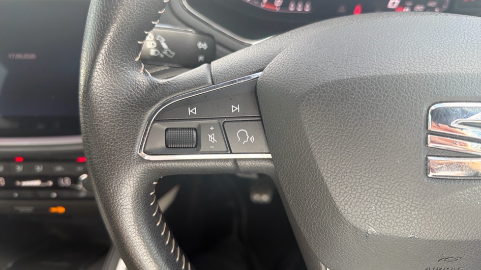 SEAT Arona 1.0 TSI 110 Xcellence Lux [EZ] 5dr Petrol Hatchback - Image 21