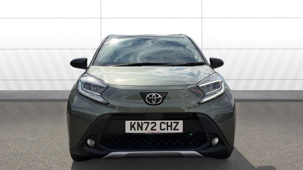 Toyota Aygo X 1.0 VVT-i Exclusive 5dr Petrol Hatchback - Image 3