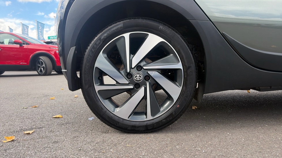 Toyota Aygo X 1.0 VVT-i Exclusive 5dr Petrol Hatchback - Image 7
