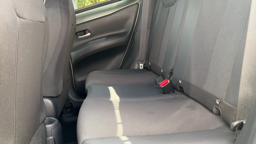 Toyota Aygo X 1.0 VVT-i Exclusive 5dr Petrol Hatchback - Image 16