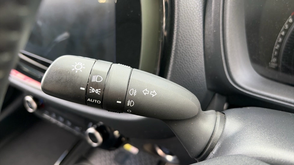 Toyota Aygo X 1.0 VVT-i Exclusive 5dr Petrol Hatchback - Image 27