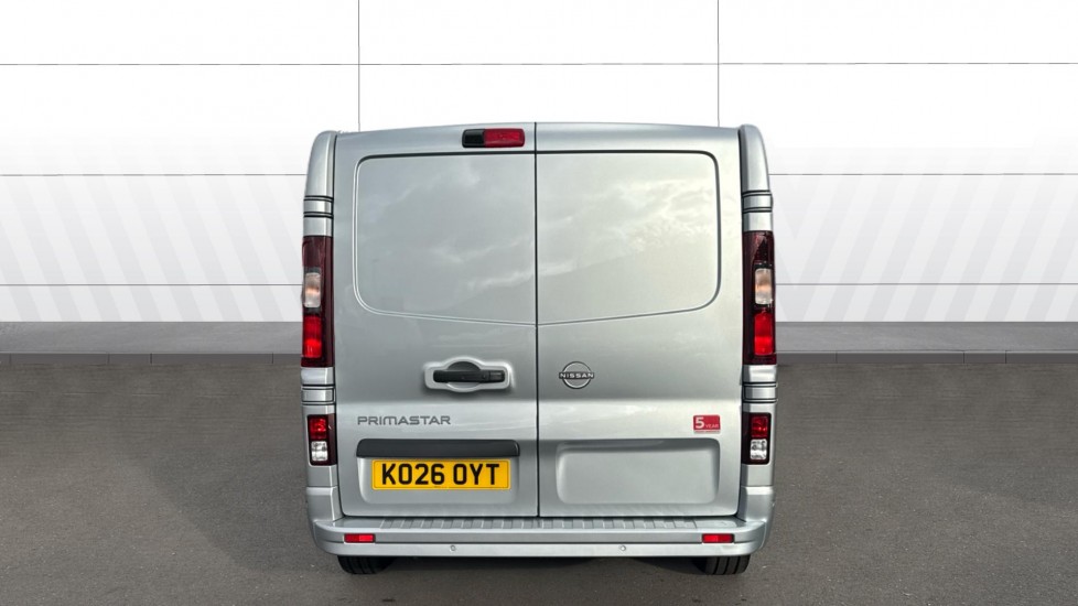 Nissan Primastar 30 L2 Diesel 2.0 dCi 150ps H1 Tekna Crew Van - Image 6
