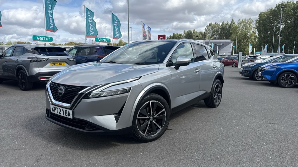 Nissan Qashqai 1.3 DiG-T MH Tekna 5dr Petrol Hatchback - Image 39
