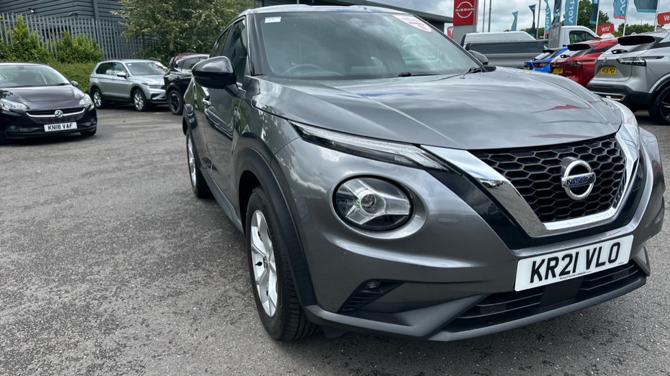 Nissan Juke 1.0 DiG-T N-Connecta 5dr DCT Petrol Hatchback - Image 46