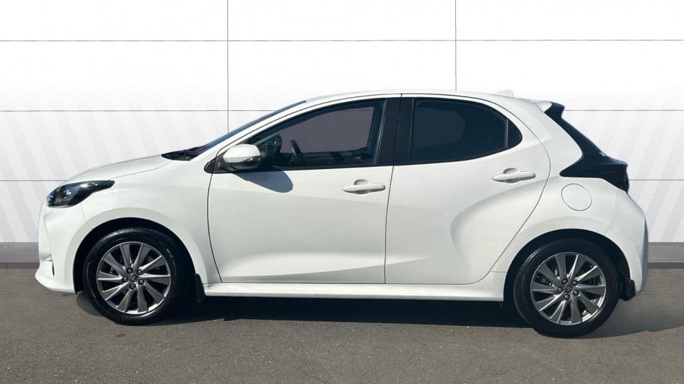 Toyota Yaris 1.5 Hybrid Icon 5dr CVT Hybrid Hatchback - Image 5