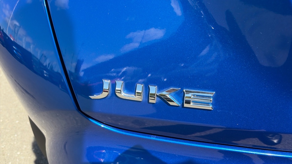 Nissan Juke 1.6 Hybrid N-Connecta 5dr Auto Hybrid Hatchback - Image 41