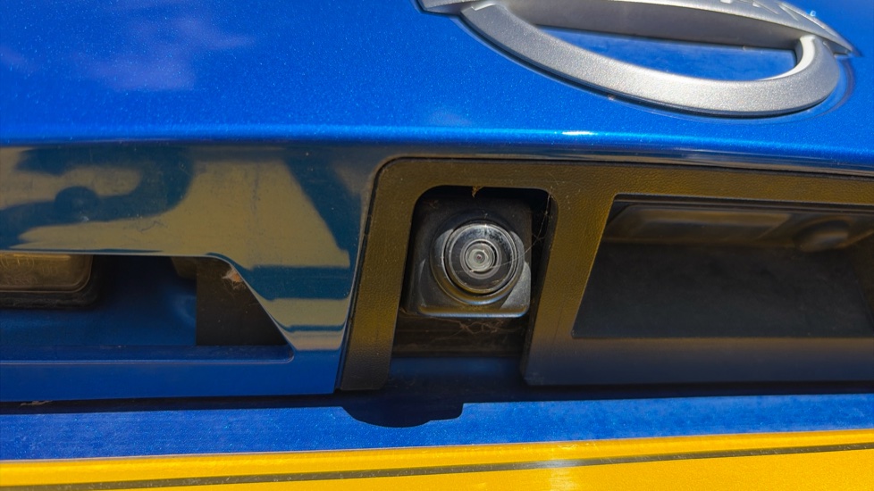 Nissan Juke 1.6 Hybrid N-Connecta 5dr Auto Hybrid Hatchback - Image 42