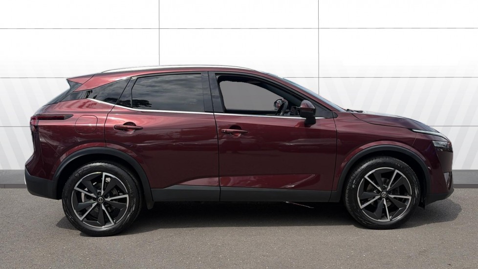 Nissan Qashqai 1.3 DiG-T MH Tekna 5dr Petrol Hatchback - Image 5