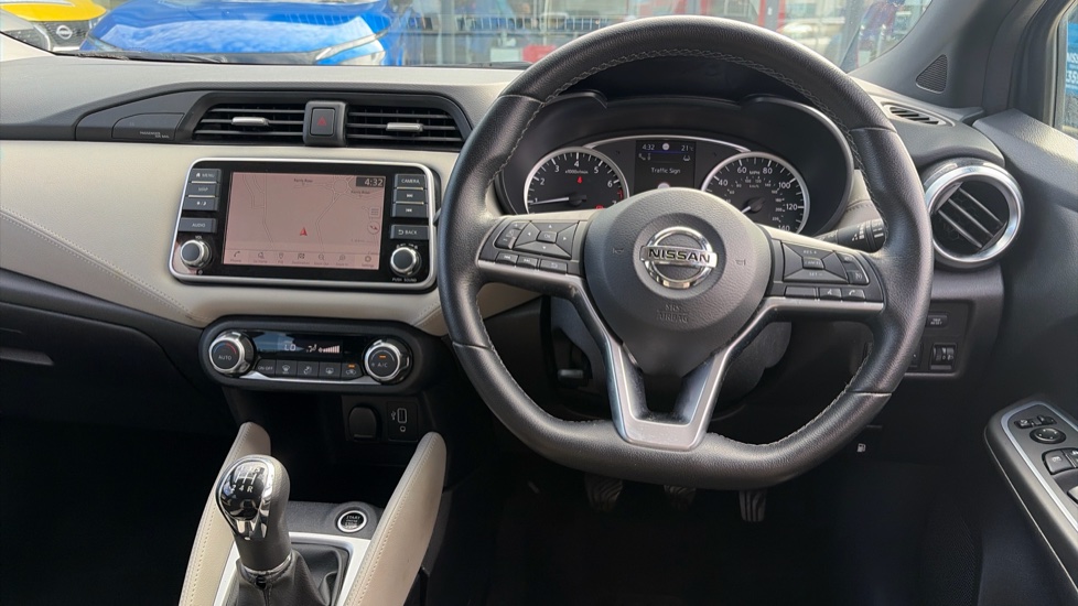 Nissan Micra 1.0 IG-T 92 Tekna 5dr Petrol Hatchback - Image 10