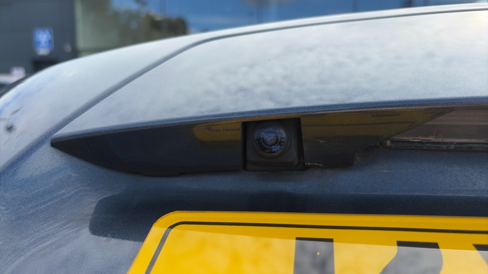 Nissan Micra 1.0 IG-T 92 Tekna 5dr Petrol Hatchback - Image 45