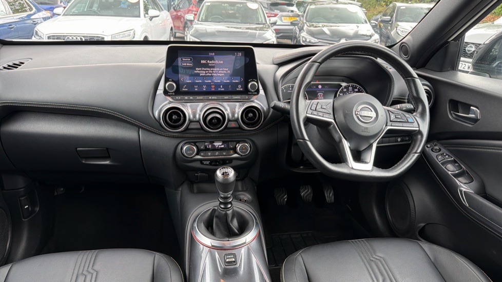 Nissan Juke 1.0 DiG-T 114 Tekna 5dr Petrol Hatchback - Image 10