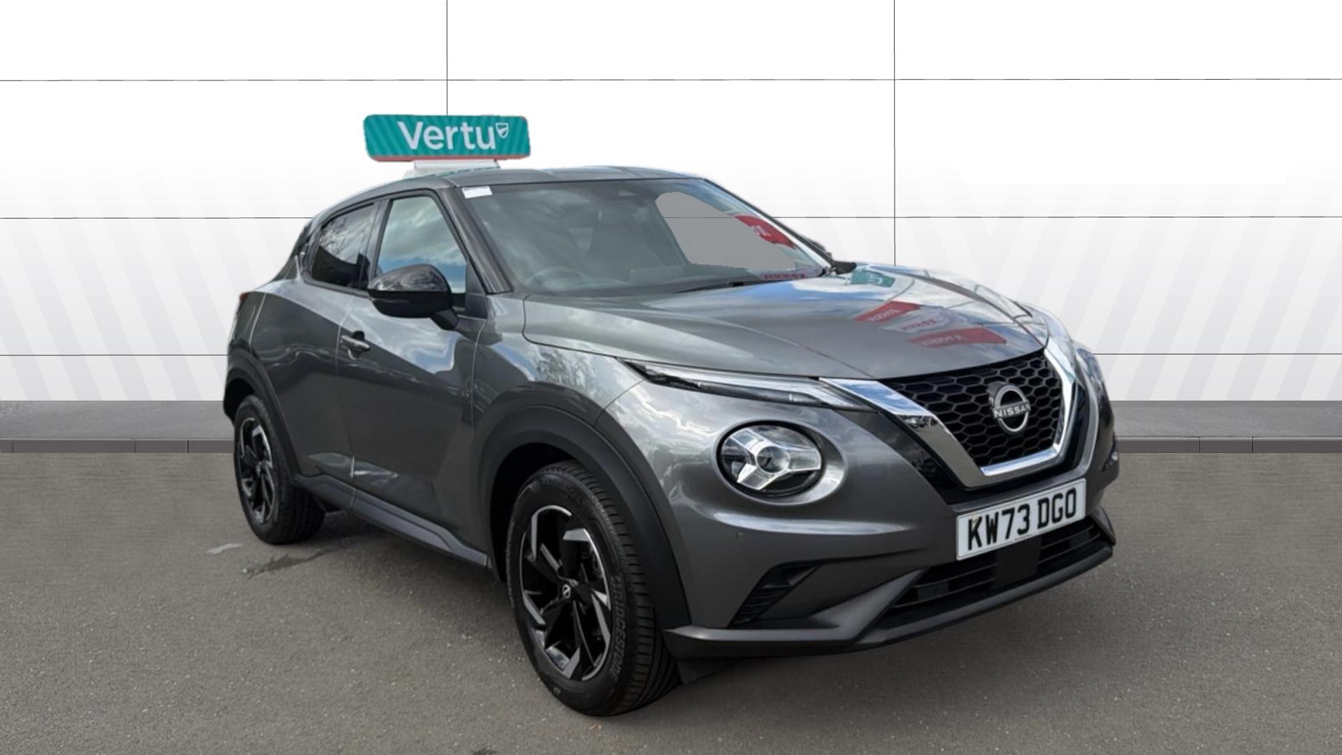 Nissan Juke listing photo