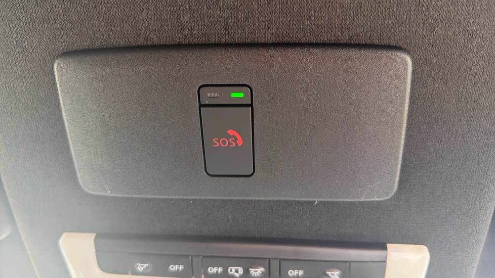 Nissan Juke 1.0 DiG-T 114 N-Connecta 5dr Petrol Hatchback - Image 28