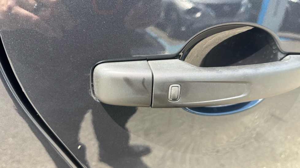 Nissan Primastar 30 L2 Diesel 2.0 dCi 150ps H1 Tekna Crew Van Auto [9 Speed] - Image 19