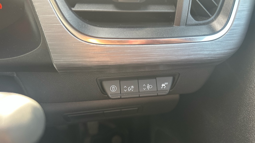 Nissan Townstar L2 Petrol 1.3 Tekna Van [Safety] - Image 23
