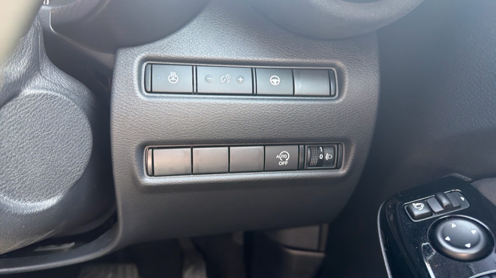 Nissan Juke 1.0 DiG-T 114 Tekna+ 5dr DCT Petrol Hatchback - Image 39
