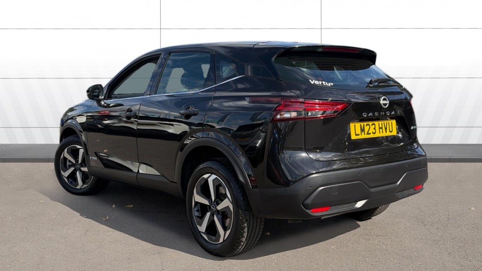 Nissan Qashqai 1.5 E-Power Acenta Premium 5dr Auto Hybrid Hatchback - Image 2