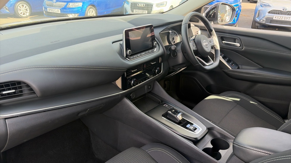 Nissan Qashqai 1.5 E-Power Acenta Premium 5dr Auto Hybrid Hatchback - Image 9