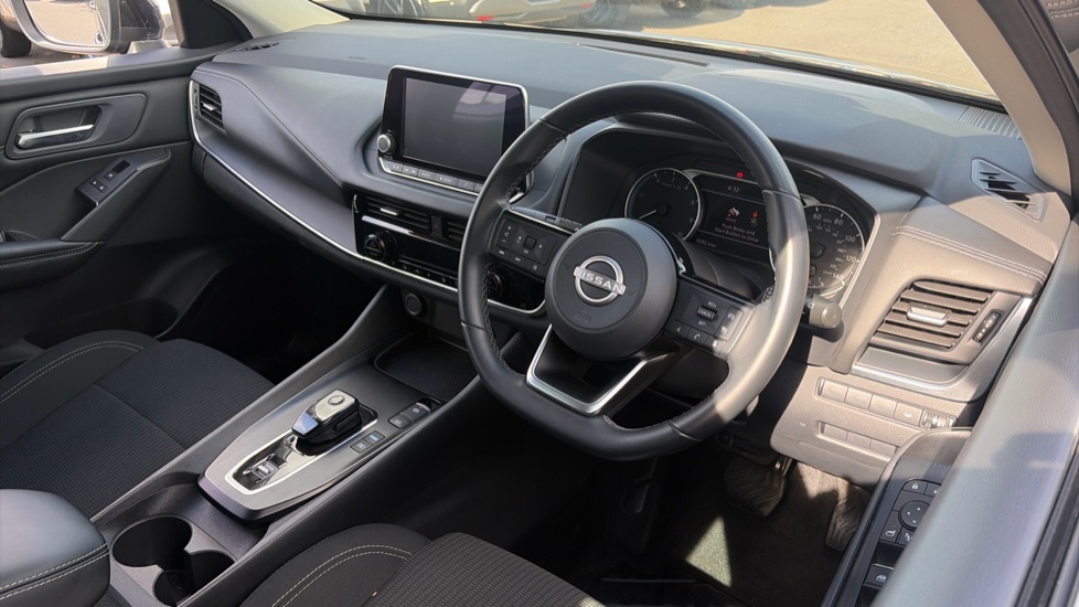 Nissan Qashqai 1.5 E-Power Acenta Premium 5dr Auto Hybrid Hatchback - Image 11